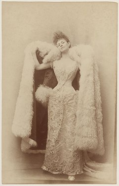 SocietyFf's tweet photo. Fashion Exhibition: Proust’s Muse, The Countess Greffulhe https://t.co/AAazTH8Zzo https://t.co/cdvYuwbSKM