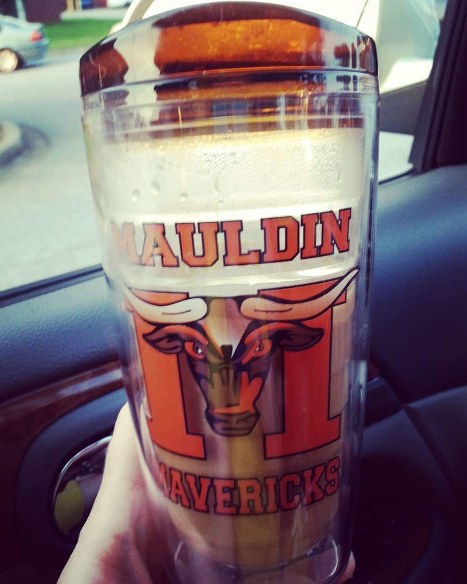 JRC_Cooke's tweet photo. Representing my high school alma mater with my morning coffee today. Go MAVS! @GCS_HS_Rhymer @Mauldin_High https://t.co/44xtnZJmkj