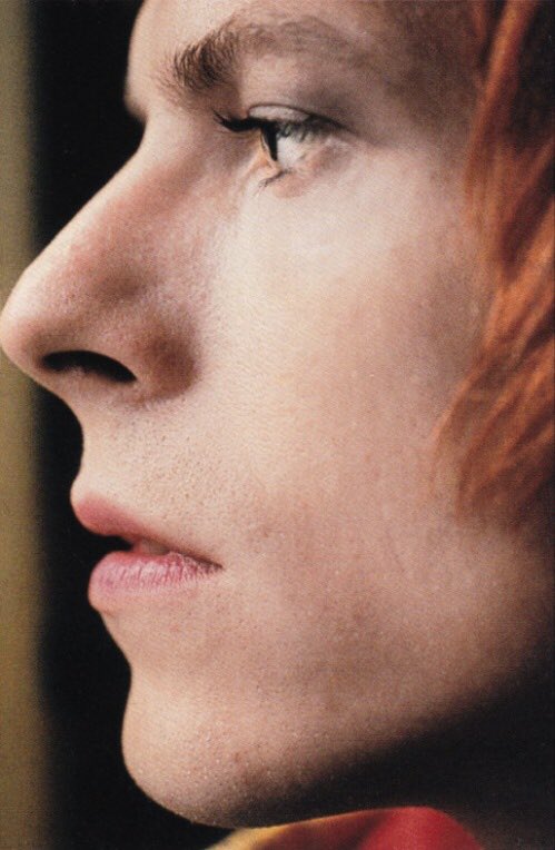 davidbowie_news's tweet photo. David Bowie, London, 1972 by Mick Rock. https://t.co/qD8XUa6PqA