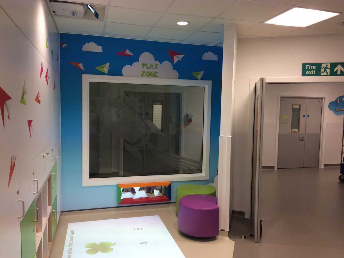 catman161's tweet image. Loving the new graphics in @Leic_hospital Children's Short Stay Unit #CSSU
