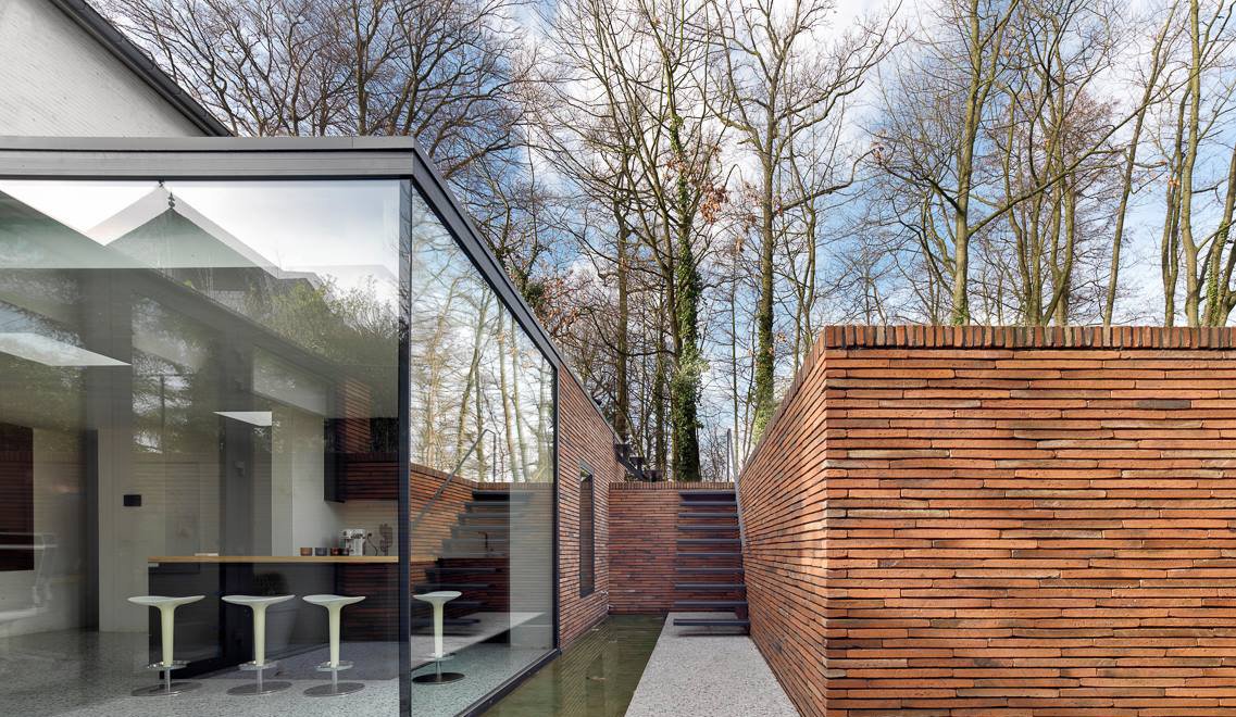 PrecisiewerkPr's tweet photo. Volg ons vanaf nu ook op Twitter! #Precisiewerk #Architecten #Diepenbeek 
https://t.co/gttIGUmYZF https://t.co/OXVHqRR7fr