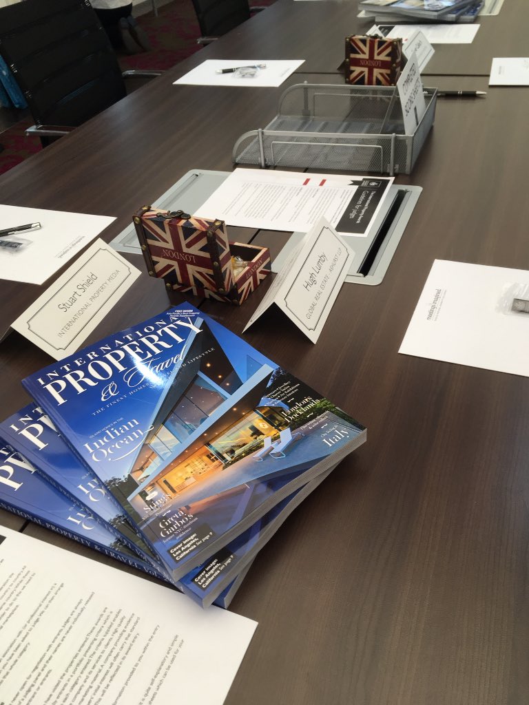 Hotel Awards tweet media