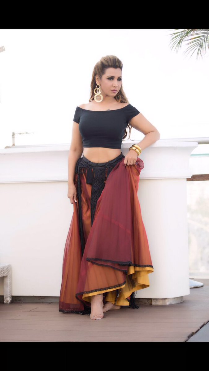 RituShivpuri's tweet image. My fav team make up #subashsingh photography #zaheersheikh #nophotoshop