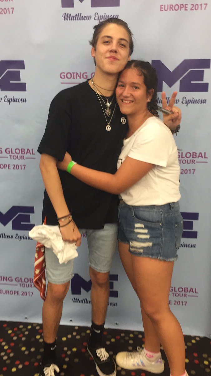 GoingGlobalTour's tweet photo. 📸 ; Jake and Matthew meeting @aariadna0207

Barcelona, Spain #GGxME https://t.co/q96GmjCfES