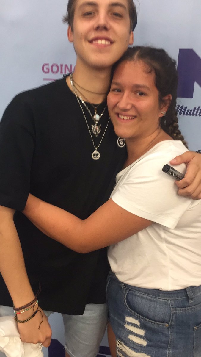 GoingGlobalTour's tweet photo. 📸 ; Jake and Matthew meeting @aariadna0207

Barcelona, Spain #GGxME https://t.co/q96GmjCfES