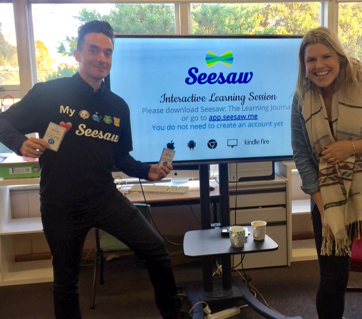 ange_kennett's tweet photo. 2 @Seesaw PDs, and one with student ambassadors #Sahps @TeacherSeason9 @helenotway @nolyjun92 @RoxyJ13 @MollyRose_87 @angrychook  @trav4784 https://t.co/5uKt3MoCeQ