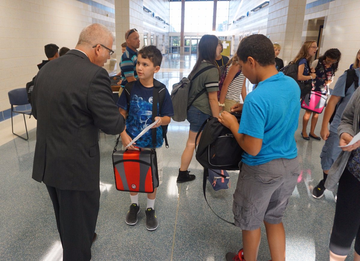 pennmanor's tweet photo. Getting students where they need to go -- that's the first step to a successful first day of school! #PMBack2School https://t.co/5DzmiY6Sx8