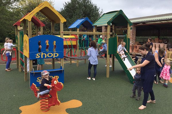 CreativePlayUK's tweet image. We highlight 4 fantastic commercial #playgrounds that we have completed this #summer ow.ly/sqCj30eC6iU #CheckItOut