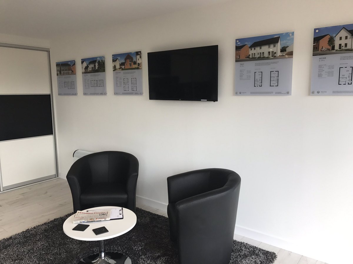 JanePearce24's tweet photo. @devonshire_hms latest development at Crediton is now open ! #tarkaview #newhomes  #devon @DCHnews https://t.co/yDy6Nh4lPL