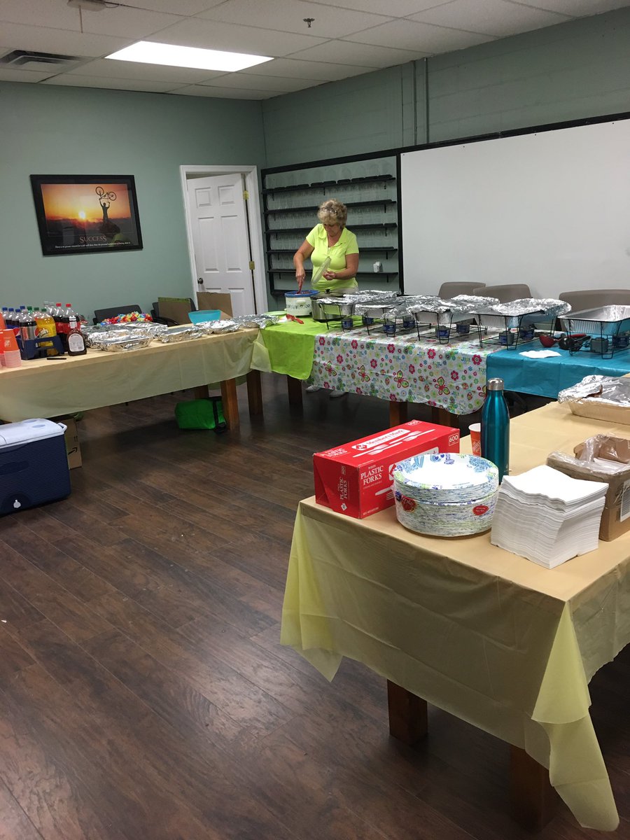 It's Luau Day at 2582!!! Thank you team!!