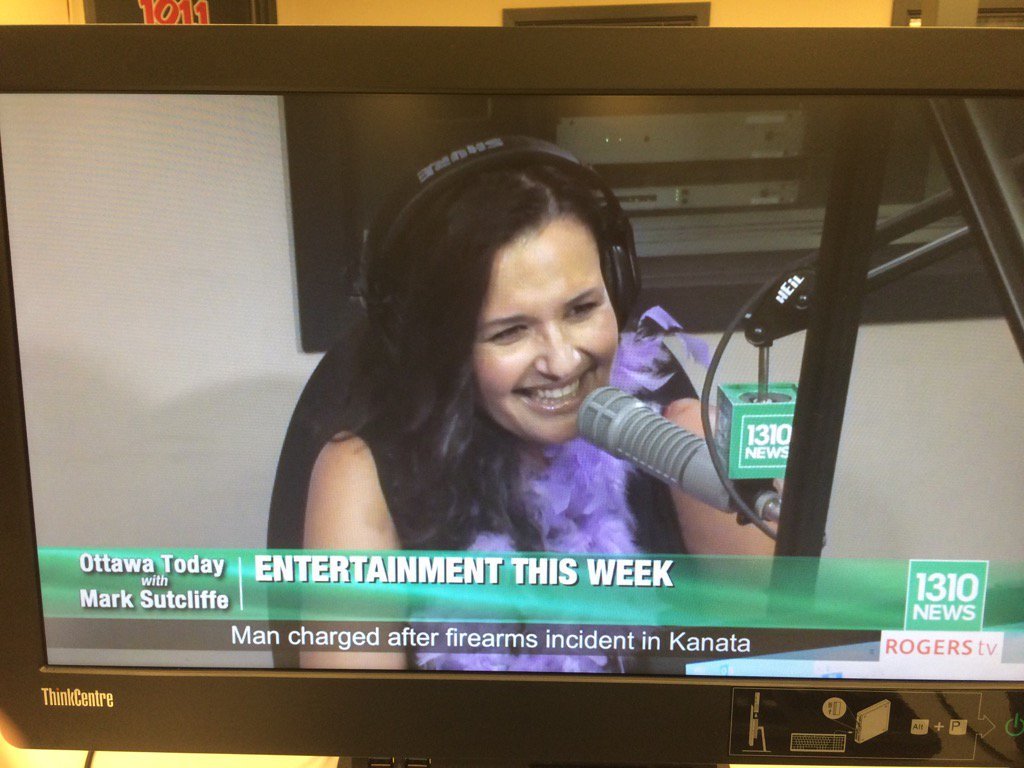 Next  @SandraKiss1053 is live in studio with @_MarkSutcliffe  player.1310news.com  #ottnews #entertainment https://t.co/POJBZrySHL