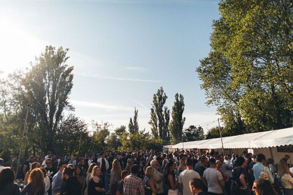 Unit44Gallery's tweet photo. We switch to all out PIZZA WARFARE tomorrow from midday at @wylambrewery! FREE entry for all. 
#FridayFeeling #SliceWars https://t.co/PZvnNNSZTu