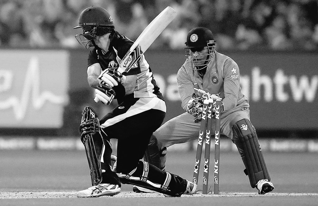 lakshuakku's tweet photo. Another Milestone For namma #Thala @msdhoni as he equals @KumarSanga2 's Tally of 99 Stumpings in ODI's #WhistlePodu @ChennaiIPL #1More4r100 https://t.co/RZZUiuCKci