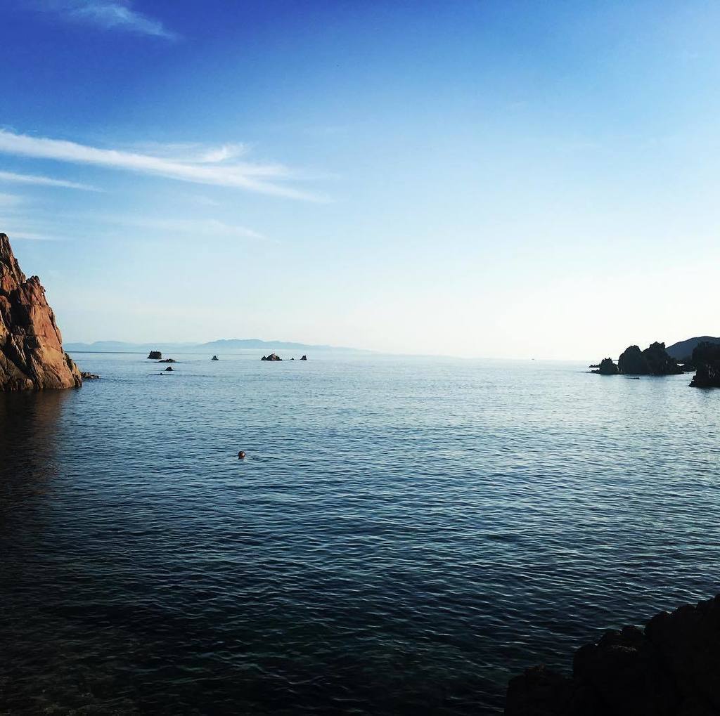 dccp2's tweet photo. Alle 7.00 del mattino è ancora più bello! #divingcentercostaparadiso #dccp2 #divemasterinprogress #padi #padicours… https://t.co/C2RHfANuAb https://t.co/XD9fm2KaAm