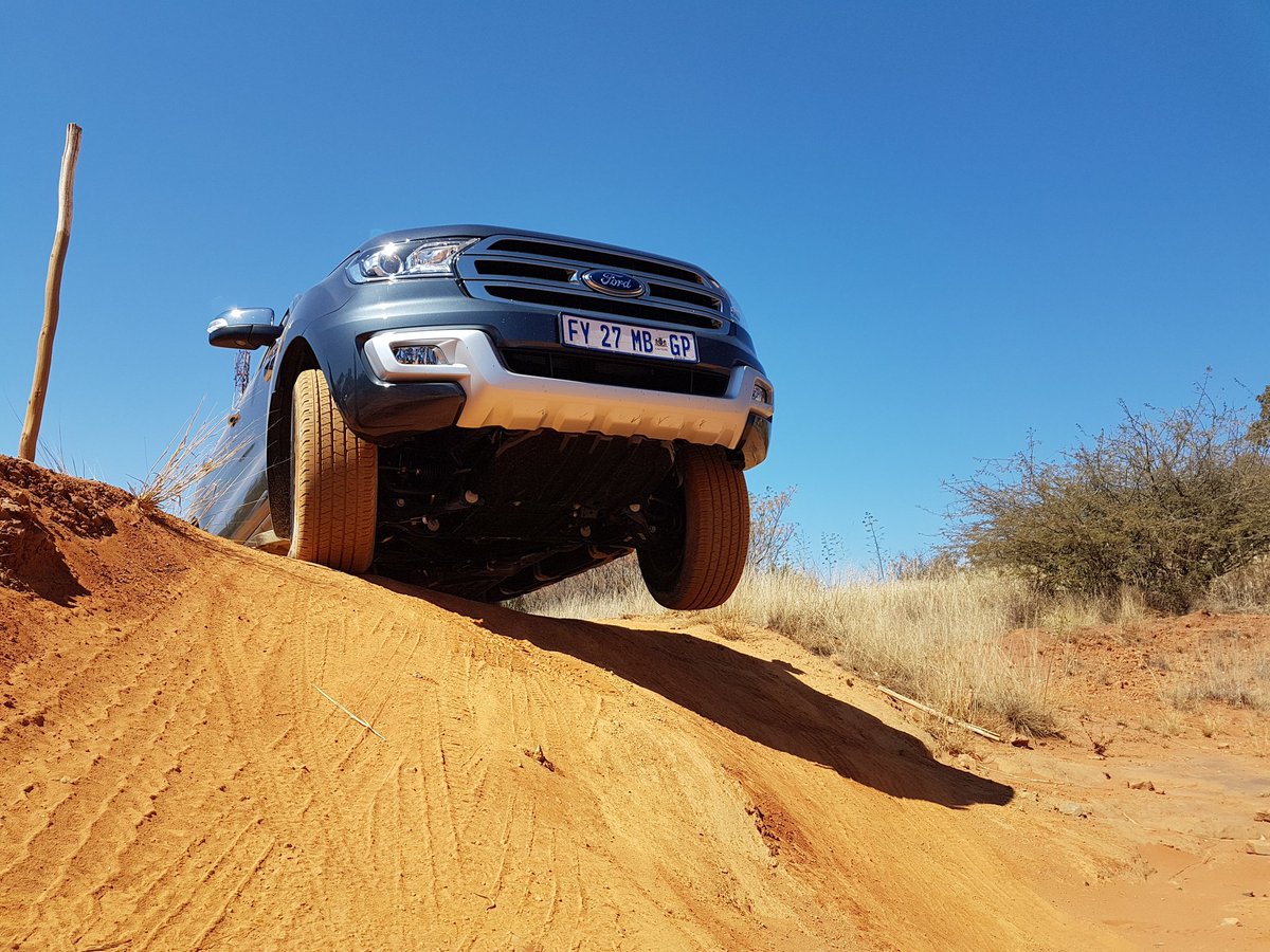 EssaysOfAfrica's tweet photo. #Ford is most definitely built for that tough and fearless women πͺπΌ
#essaysofafrica #fordshero #women #eoa https://t.co/2ycNEHuPsc