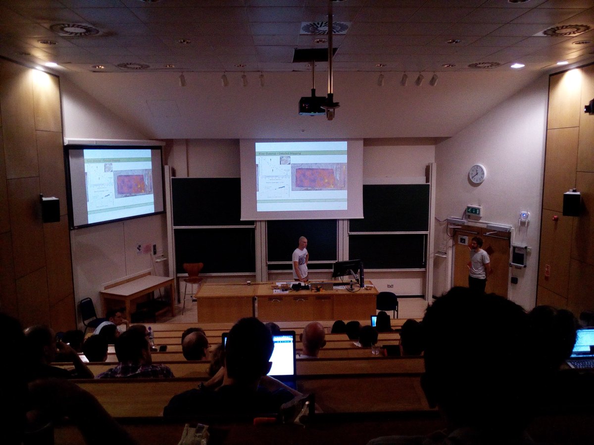 UCL_Seismolab's tweet photo. Giles Ostermeijer of the @London_NERC_DTP  talks about fault damage zones #Frontiers2017 #geology #phdchat https://t.co/gCvQXBiTju