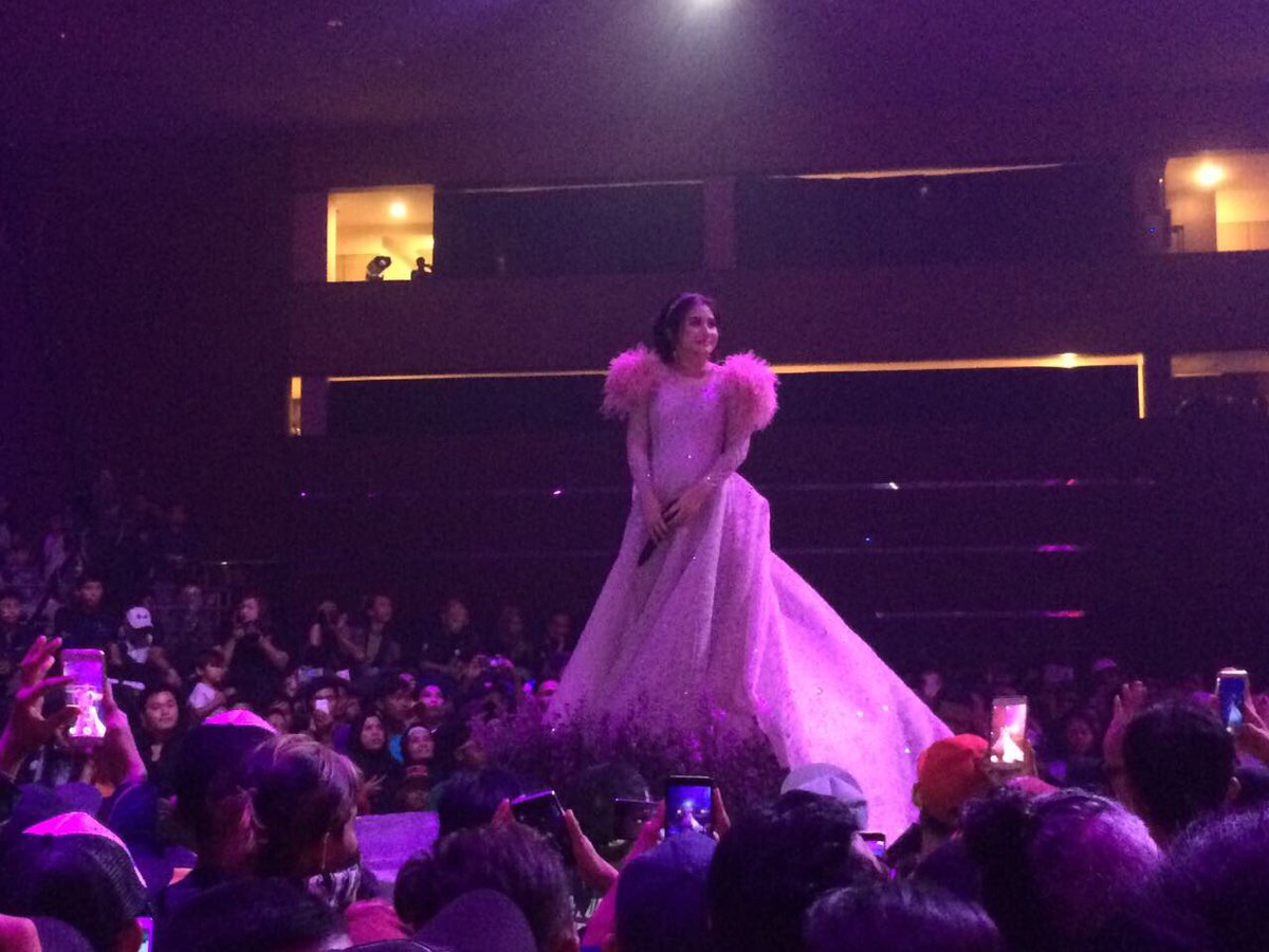 Penampilan istimewa <a href="/PrillyBie/">Prilly ☘️</a> dan <a href="/band_Armada/">ARMADA Band from Indonesia</a> , kolaborasi yang top kan? #SCTV27