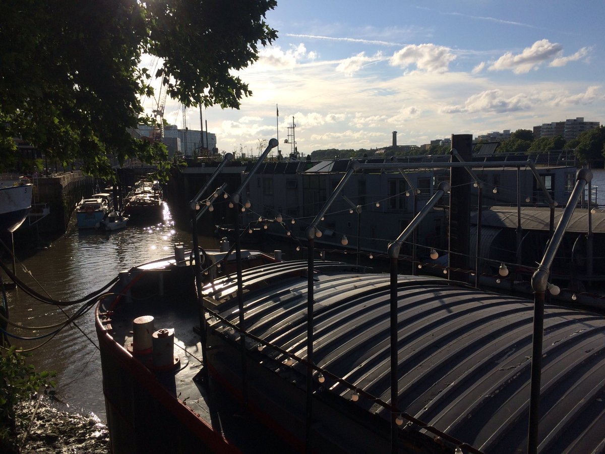 BatterseaBarge photo