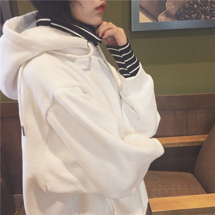 Wear_Blossom's tweet photo. [RT추첨]
🌸레이어드 후드티🌸
🌼08.17~27🌼

폴라티와 후드티를 레이어드해 입은것같은 디자인이에요💕
가볍게 입기 좋고,사이즈까지 다양하답니다💘

사이트 https://t.co/iucjHoMlVw
블로그 https://t.co/nMGfMONhgV https://t.co/JDDMgJv5mu