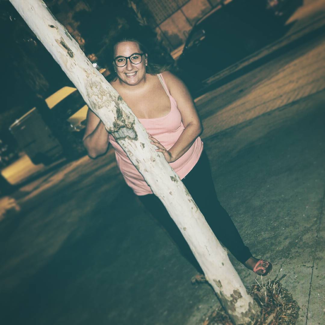SrtaSorayaa's tweet photo. 👌♥ Naci enamorada de la Vida & moriré siendo amante de la Locuraa🔝🔝😍😋👌 #BuenoosDias😊😉 https://t.co/CeZJ6koLQ3