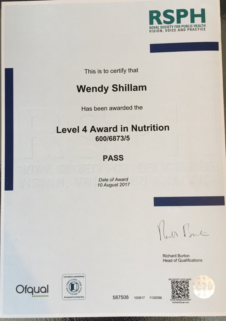 Rooftopvegplot's tweet photo. I received this in the post today. Thanks @StMarysU I'm now ready to start my #butrition MSc at @uclmedsci https://t.co/mZA8g7RpAa