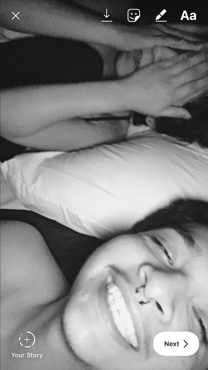 ThatKid_Rager's tweet photo. Gah damn .. I'm crazy about her. 🌹💚💜 https://t.co/IxQtNC3bl0