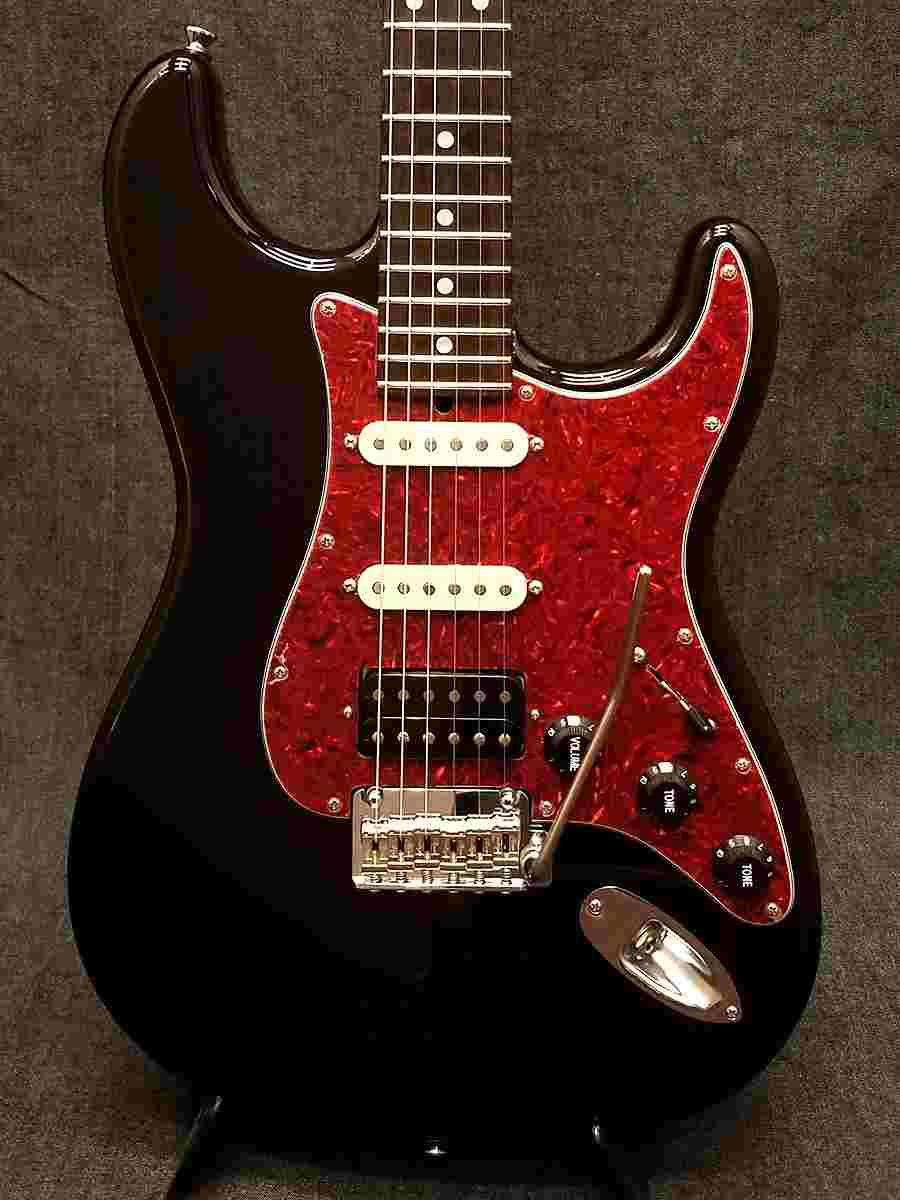 下倉楽器 お茶の水本店 Guitar Bass 中古 James Tyler Japan The Black Classic Alderジェームスタイラージャパンアップしました T Co 5lbkhfzhtt ジェームスタイラージャパン 中古ギター ストラト 黒 赤べっこう T Co