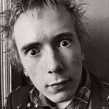 Takeninjafire ウーム 確かに似てる ジョニーロットン 能年玲奈 のん