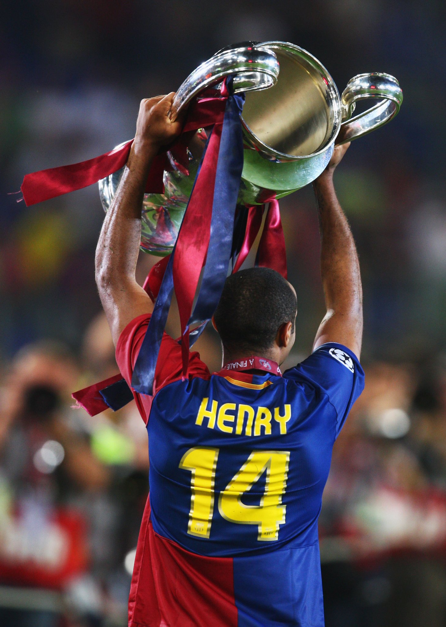 Wish 2009 winner & legend Thierry Henry a happy 40th birthday!   All-time favourite Barcelona forward?  