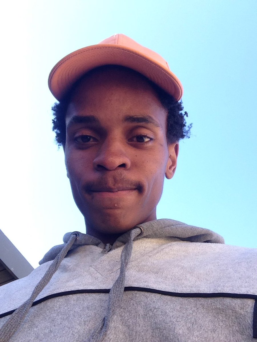 teemanthecool's tweet photo. #labellosmilechallenge https://t.co/pJWaCAmtCd