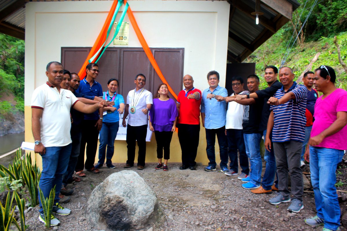 40-kW Tagpinasao Micro-Hydro Power Project inaugurated  on Aug 16,  2017.   #WPUPalawan Dept of Energy LGU Brooke's Point project