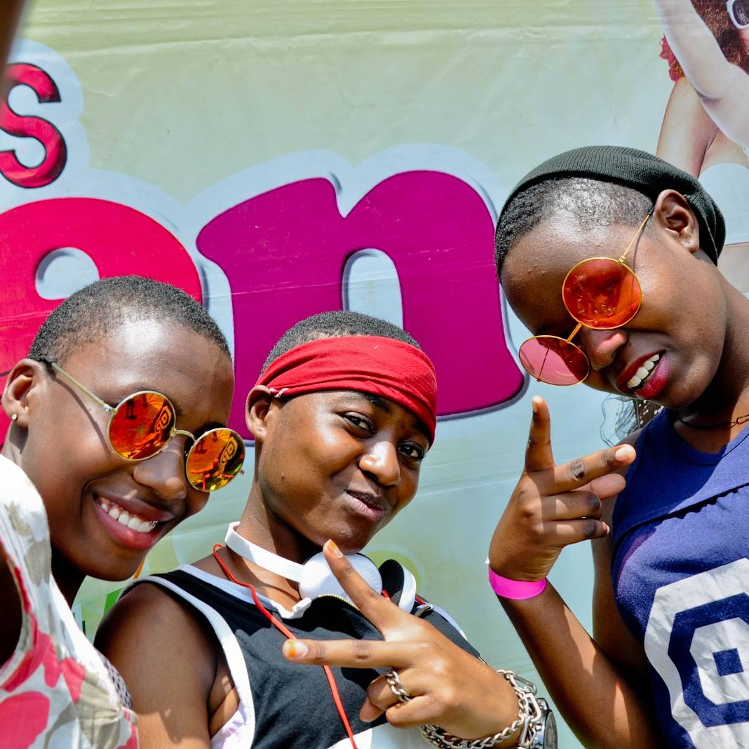 BuzzTeenzUg's tweet photo. #TBT
Mirinda #MissTeen2016 Grand Finale selfie Edition was epic
See you again on 2nd September at the #MissTeen2017 Grand Finale . https://t.co/pYeG9TB7Da
