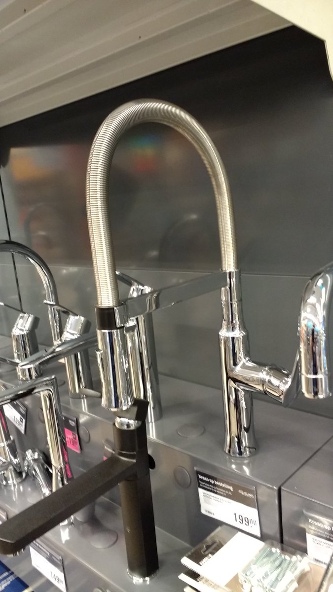 Silvia5320's tweet photo. #keukenkraan en #verlichting moet je zelf maar kopen bij de @keukenkampioen Ook zo'n #instinker #verkooptechniek en #bedankt https://t.co/JJl0QZoaBe