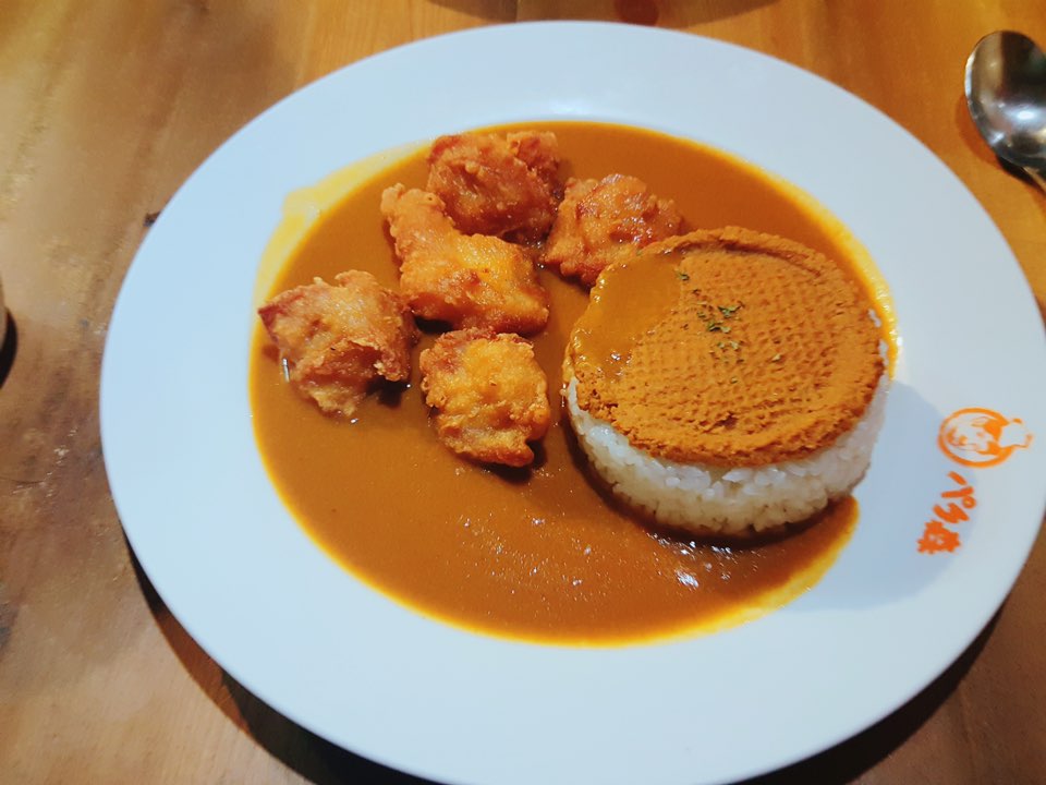 WE_MEET_PLACE's tweet photo. #위밋플레이스 가 #추천 하는 #맛집 #홍대 #홍대맛집 #파쿠모리 #카레 #카레맛집  눈으로 먹고 입으로도 먹는 카레맛집!!!!!💓 #홍대역 #맛집 #먹스타그램 #새우 #돈까스 #오늘뭐먹지 #daily  #장소추천 https://t.co/rkuzf0ks8F
