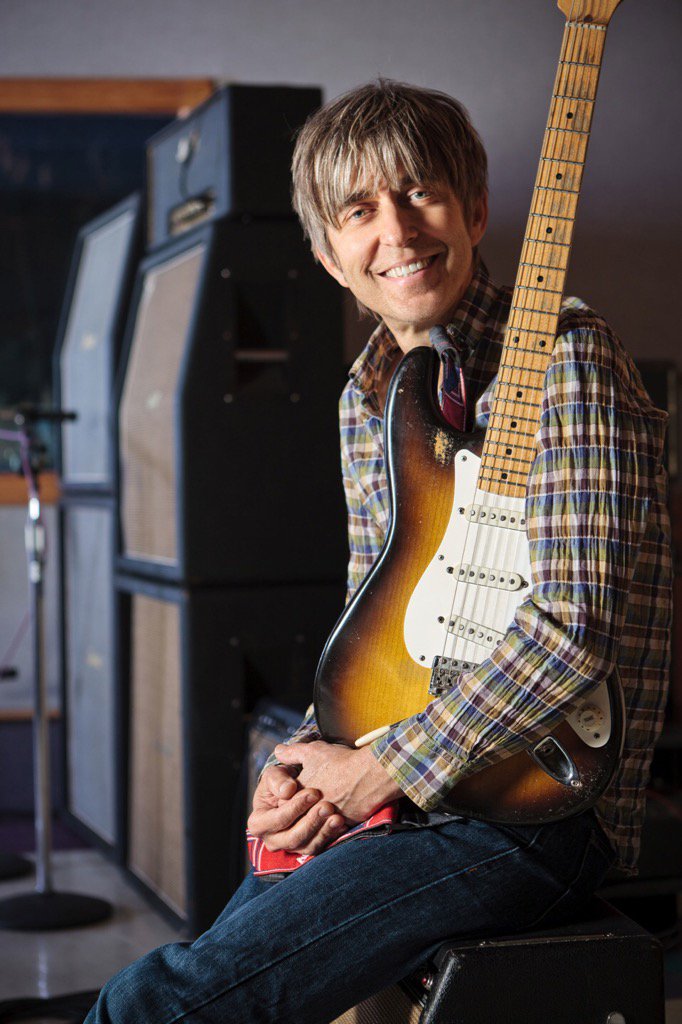 Happy Birthday Eric Johnson. Great Guitarist (Cliffs of Dover) 