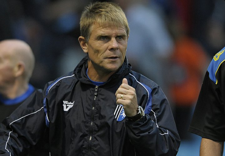 Happy Birthday to ex player and manager, Andy Hessenthaler! 