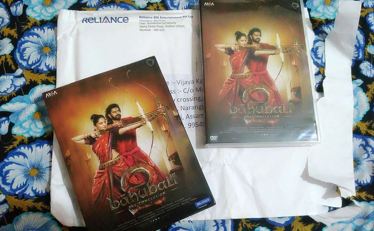 thevijayakar's tweet image. Thankew🙏#RelianceEnt. for#Bahubali2DVD✌🙏
@iBhargaviSK @achyutupdhya @SohaPrabhas @im_vegee @rebel_prasanth @Gowtham4ever4u @BhanuPrabhasfan