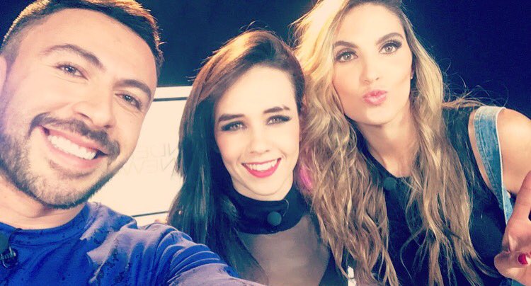 I_labastida's tweet photo. ... a dormir con los angelitos🌙. #TrendersTime @MarianaBoMx @Ximena_Cardoso #loveislove https://t.co/FWsi9QixkZ