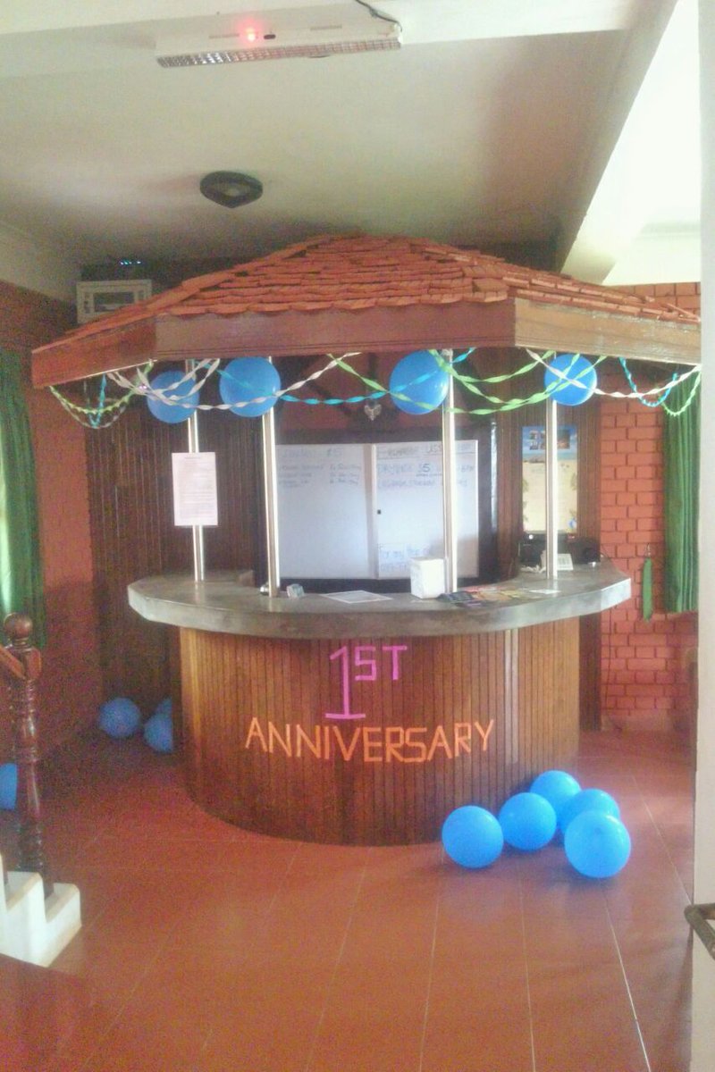 ExploreHostels's tweet photo. A big thank you to the 3 guests that was part of our 1 year celebrations. 🎊🌴 #ExploreMoments https://t.co/4vyahJQ4Vh