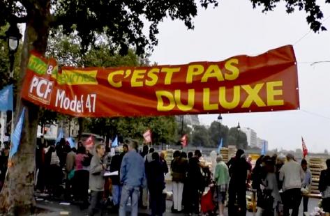 humanite_fr's tweet photo. Par ici la liste des points de vente solidaire de fruits et légumes en Ile de France. Aujourd'hui à partir de 8h ! https://t.co/WpMFsYx57f https://t.co/o9NKFZ5dmF