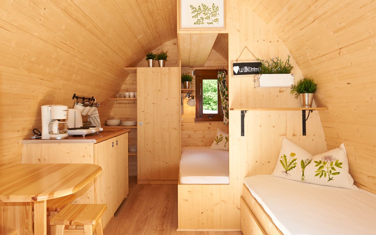 DieAngelones's tweet photo. Exklusiver Einblick in den heutigen Glamping-Lifestyle gefällig? https://t.co/vXMIEn3rPB #TCSCamping #YesWeCamp #Glamping #CampingTCS https://t.co/BlNZa1uztG