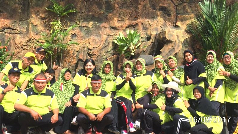firza_asa's tweet photo. Seruan Merdeka SMPN.1 Genteng Banyuwangi.
#IndonesiaKerjaBersama
@sulihtiyono3 @a_azwarnas https://t.co/YCRVmaVe1z