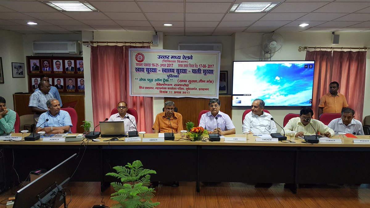 Booklet "Safe Food On Track" released in NCR/HQ today by GM/NCR as part of 'Swachhta Pakhwara'.<a href="/RailMinIndia/">Ministry of Railways</a> <a href="/sureshpprabhu/">Suresh Prabhu</a> <a href="/GMNCR1/">GMNCR1</a>