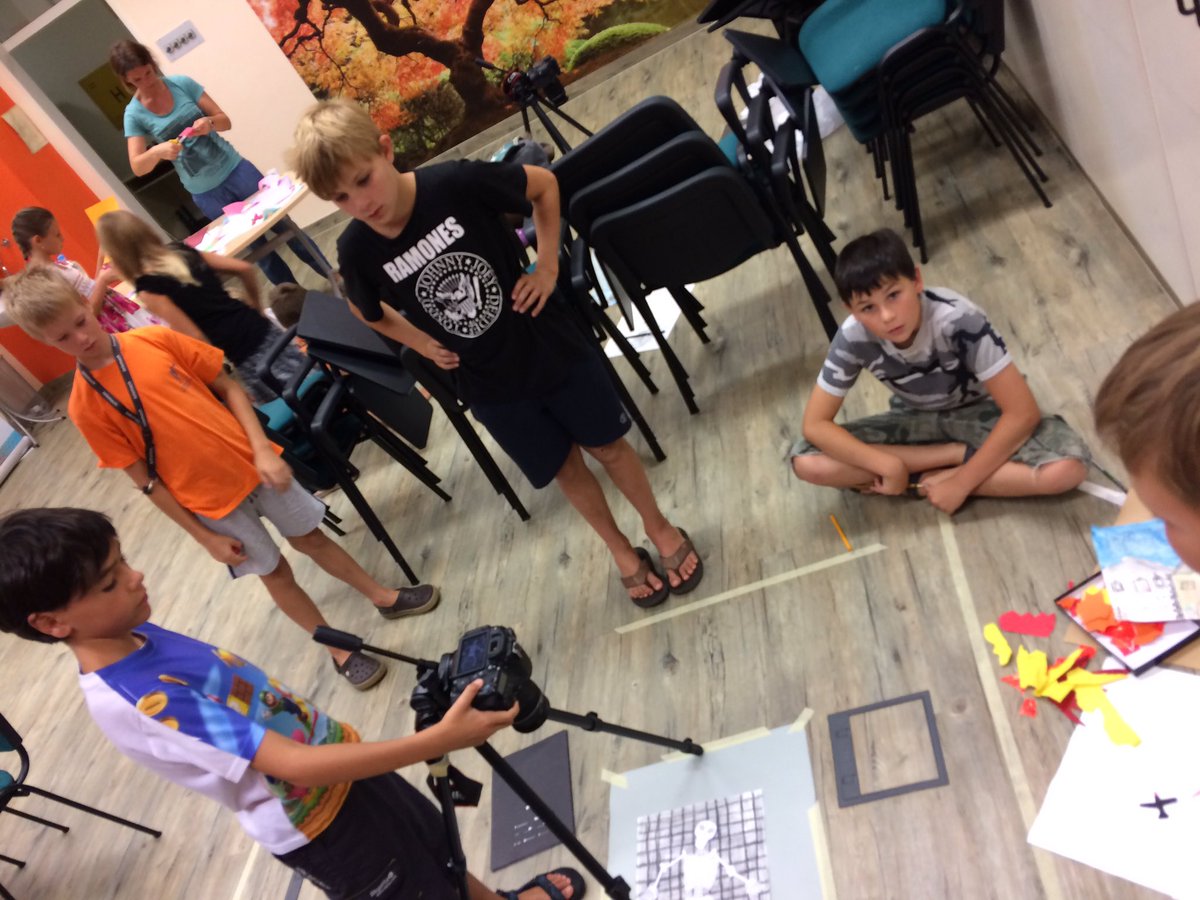 eemalui's tweet photo. About last week. 🎬 #animation #stopmotion @diStory_eu https://t.co/sD9dwWOdD3