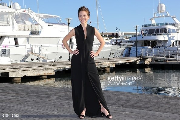 cansinbyn's tweet photo. Cannes'tan kalanlar 😍😍 Ezonun zerafeti 👌💕 #ezgiasaroğlu #mipcom2016 #tb @ezgi_asaroglu https://t.co/ImHBf5DZI9