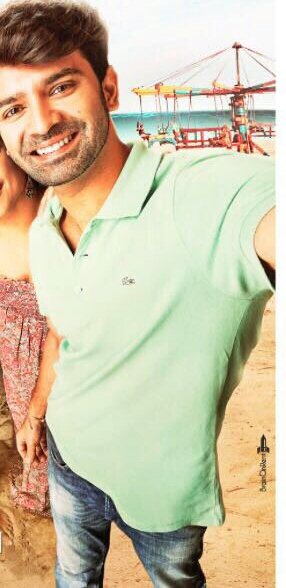 I_am_Madiha's tweet photo. The biggest take away of #THMSPosterLaunch is that gorgeous smile of Mr sobti💖Can't wait to see it on the big screen😍All the best team #THMS https://t.co/ohYUbOsLuV