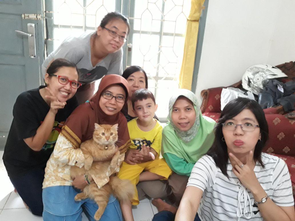 cippy_85's tweet photo. Kumpul @regular_ARI #bocahcemong #cats #cemong #17an #dirgahayuindonesia72 https://t.co/KhusRTvATN