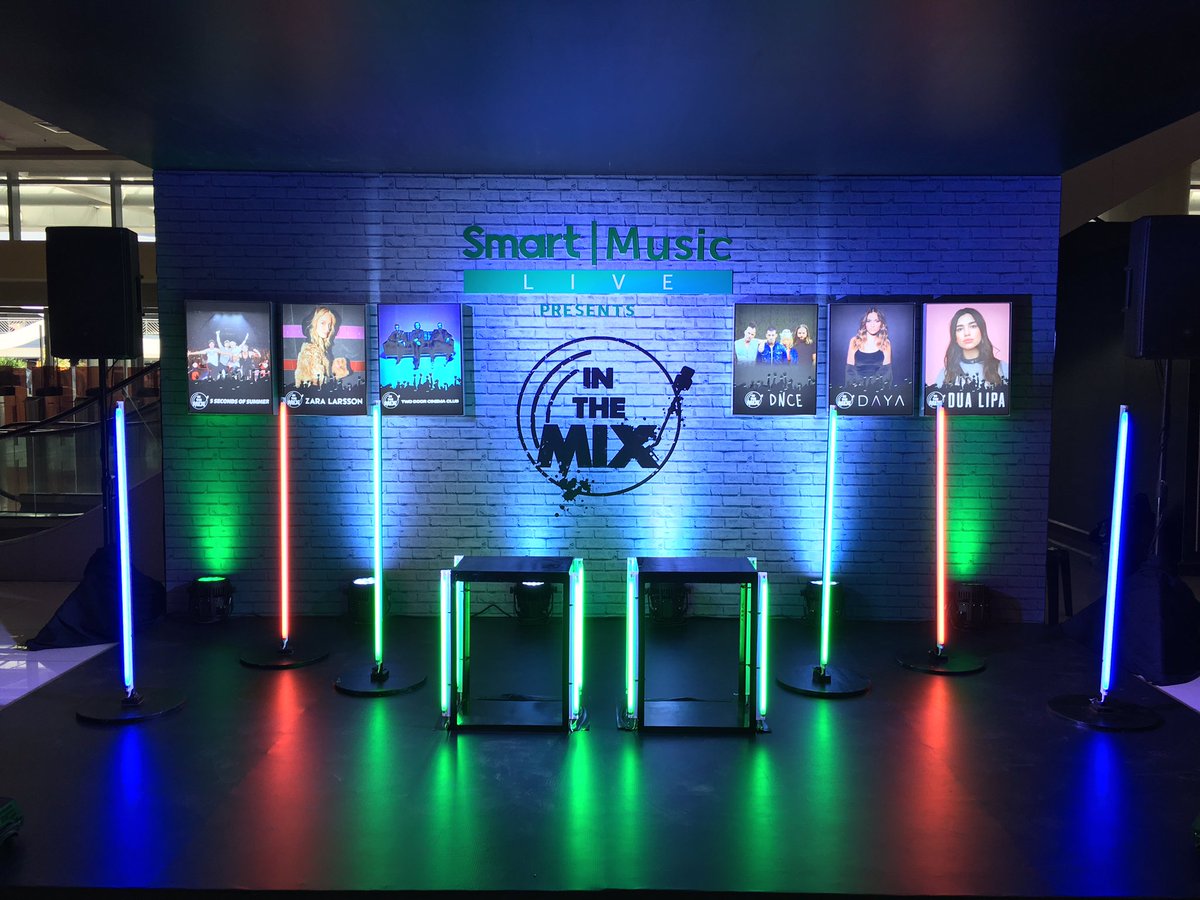 LiveSmart's tweet photo. Who's ready to party with us for #SmartInTheMix? See you guys here at MOA! 😊#SmartMusicLive https://t.co/3z8notNqLv