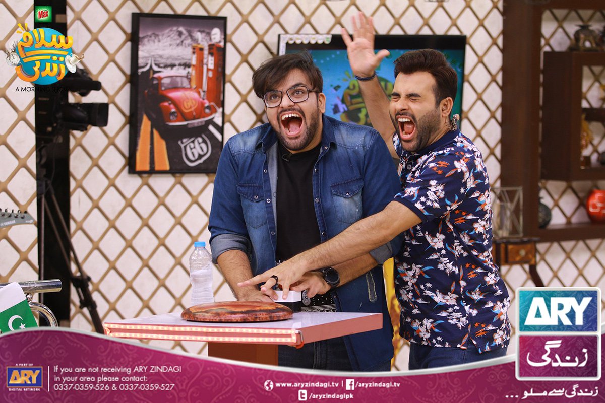 aryzindagipk's tweet photo. How was friendship special #SalamZindagi?
Share your views
#ARYZindagi #AbeerRizvi #AzikaDaniel @faysalquraishi https://t.co/mfgd1SLlJE