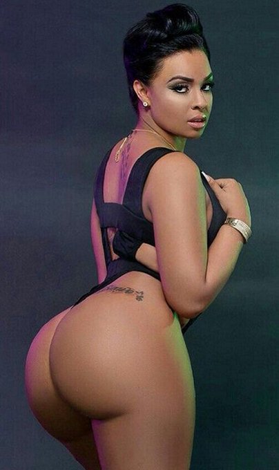 hot and provocative with great curves https://t.co/YVlUjLSIr6
